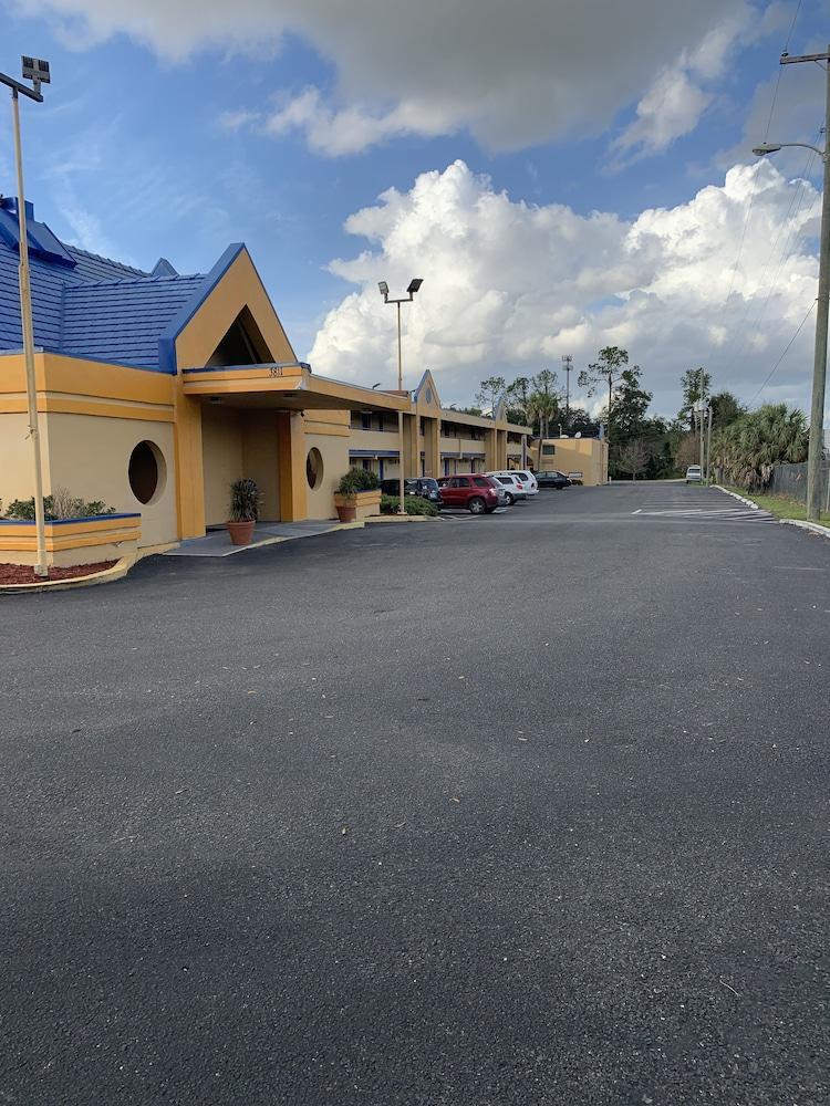 Days Inn By Wyndham Ocala North Exterior foto
